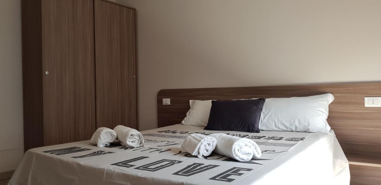 Bed and Breakfast Tre Stelle Al Duomo Катания Экстерьер фото