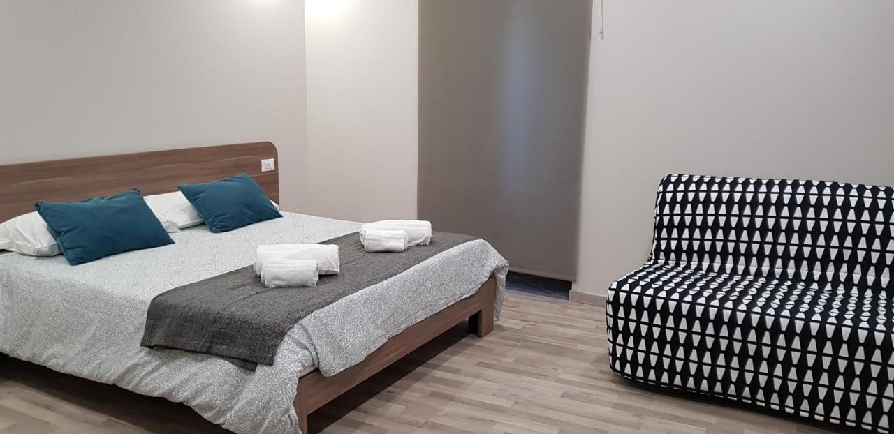 Bed and Breakfast Tre Stelle Al Duomo Катания Экстерьер фото